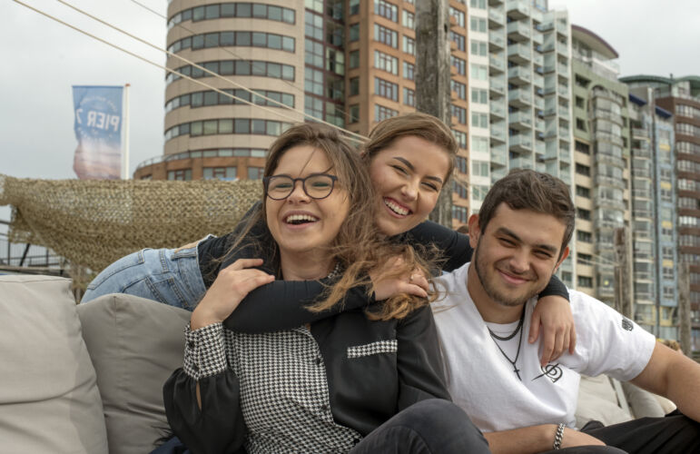 Tourism Management students hanging out together on the Boulevard of Vlissingen