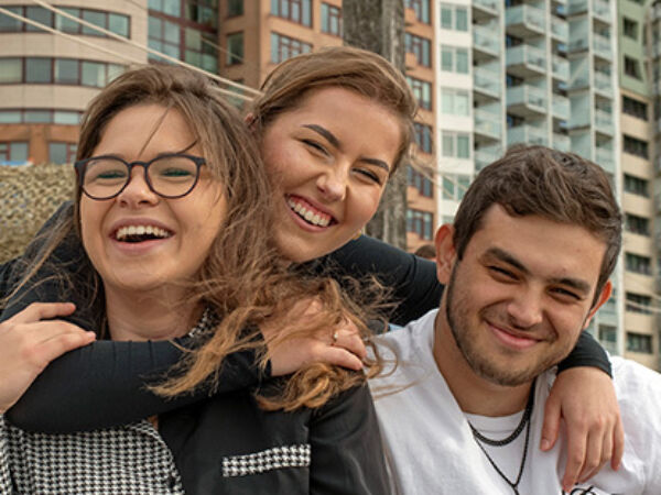 A group of Tourism Management students hanging out on the Boulevard of Vlissingen