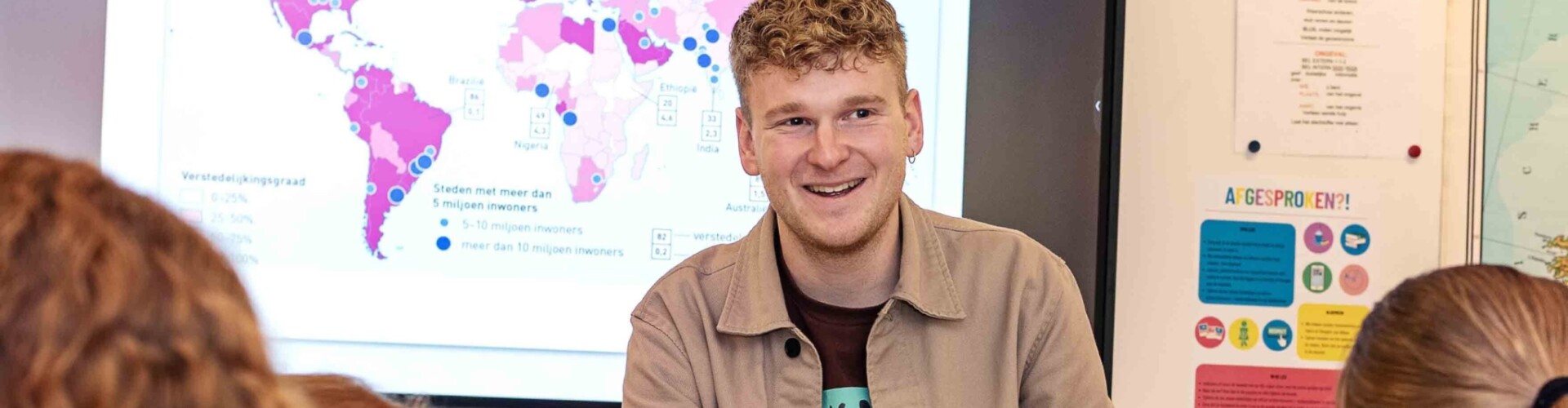 A teaching student at his internship in secondary education