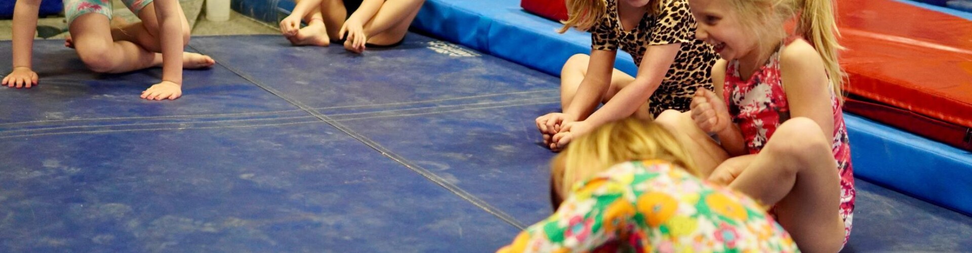 Kids playing in a gymnasium