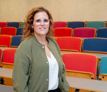 Aafke in a classroom at HZ Vlissingen