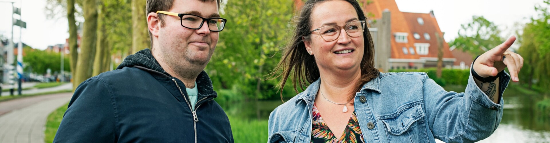 Student Social Work deeltijd begeleidt een cliënt