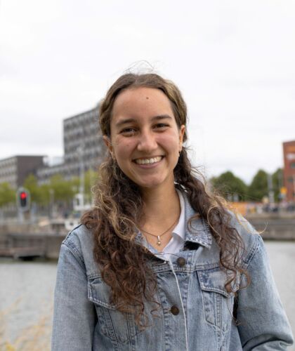 Portret van Sannah, Civiele Techniek student