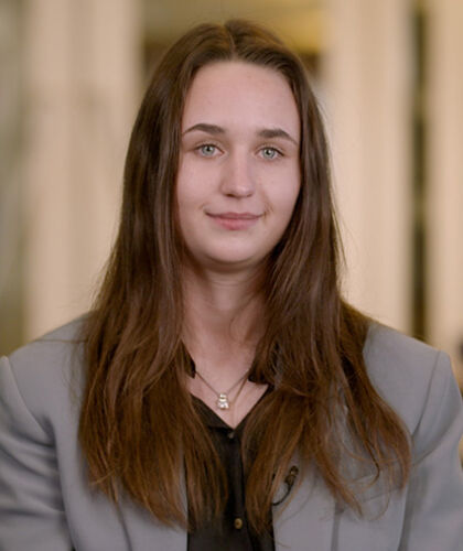 Portret van Maaike, student Finance & Control
