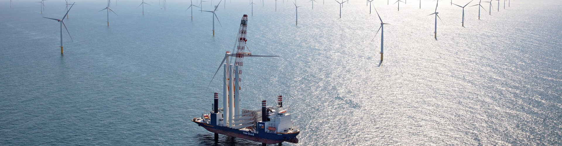 Windmolens in de zee